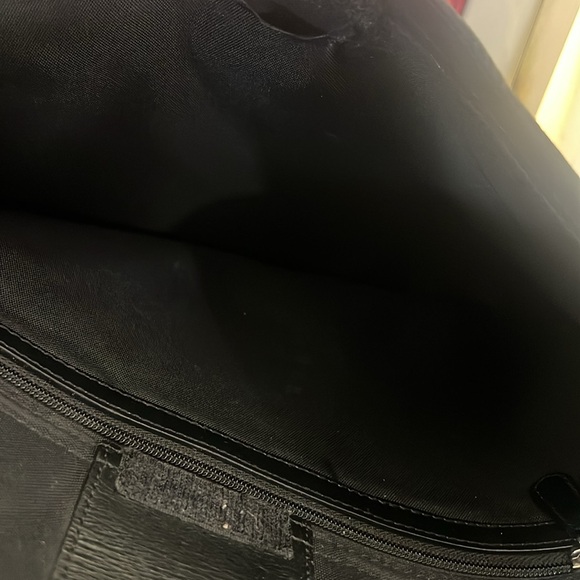 Coach messenger bag soft canvas material all black leather trim w lots of pocket - Picture 12 of 16